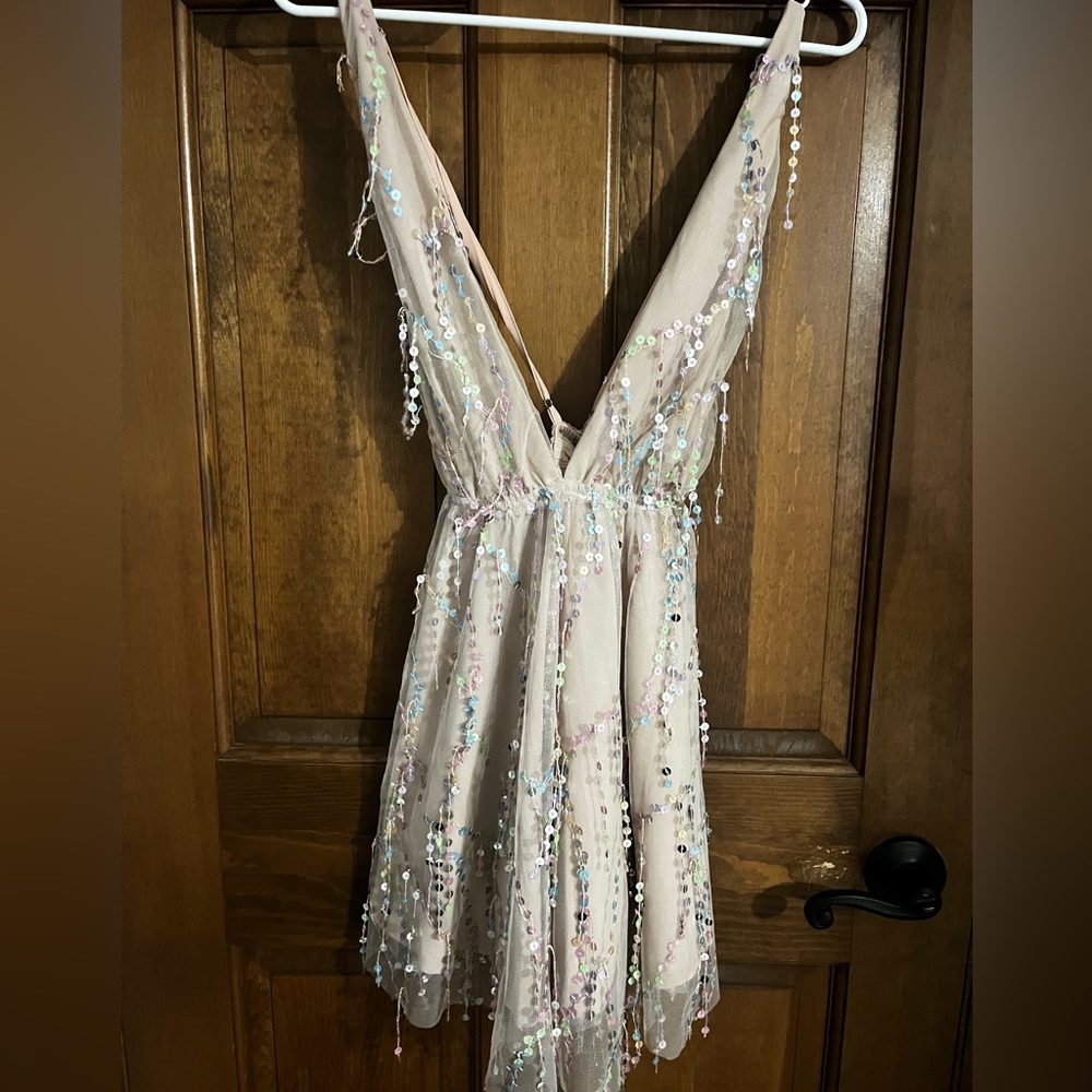 Selfie Leslie Dress